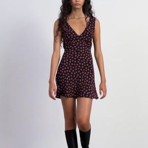 Realisation Par The Isabelli dress Size M